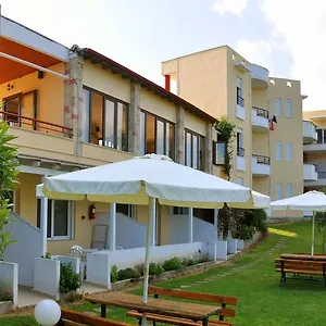 Ξενοδοχείο άδωνις, Kallithea (Chalkidiki)